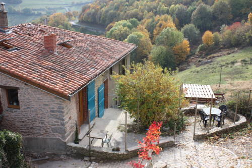 Yzeron Frankreich Promo-Code Booking.com