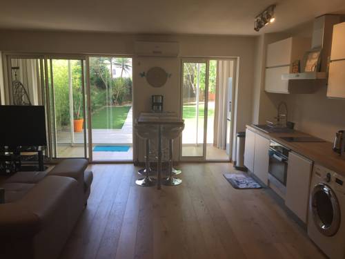 Cannes France code promo h&ocirc;tel booking.com