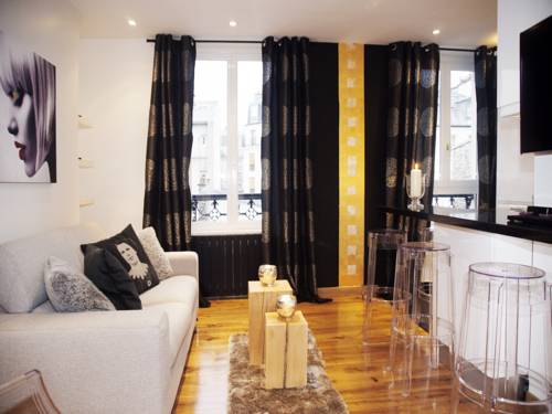 Paris France code promo h&ocirc;tel booking.com