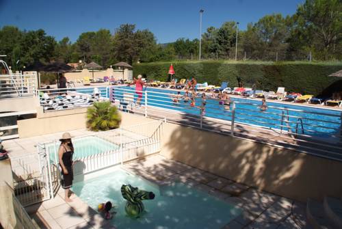 Saint-Paul-En-Forêt France code promo hôtel booking.com
