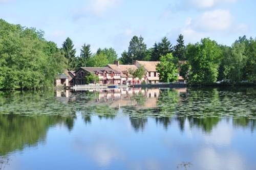 Nouan-le-Fuzelier France code promo Booking.com