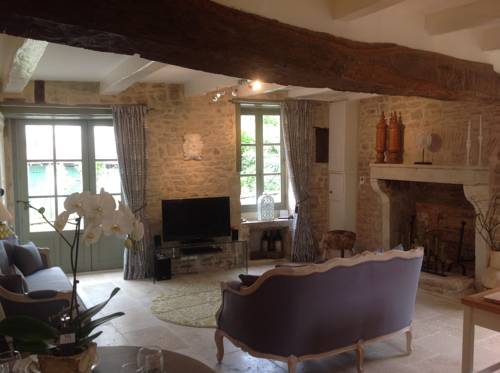 Charroux Frankreich Promo-Code Booking.com
