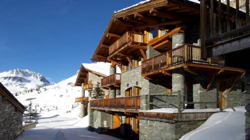 Val dʼIsère France code promo Booking.com