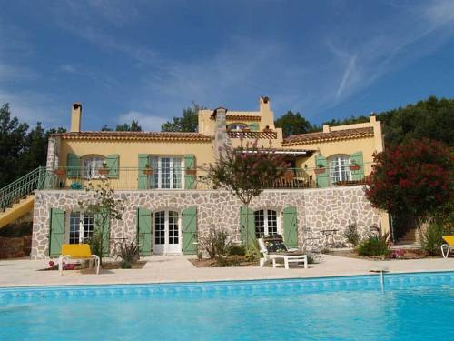Trans-En-Provence France Hotel