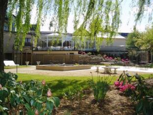 Sainte-Suzanne France Hotels