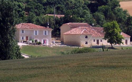Larroque Saint Sernin Frankreich Promo-Code Booking.com