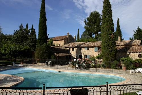 Pernes Les Fontaines Frankreich Promo-Code Booking.com