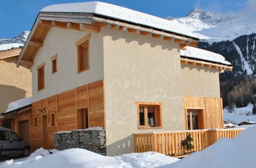 Lanslevillard France code promo hôtel booking.com