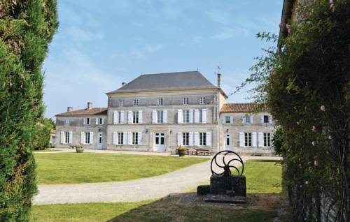 Villeneuve de Chassors France Promo Code Booking.com