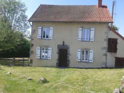 Saint-Priest-des-Champs France code promo Booking.com