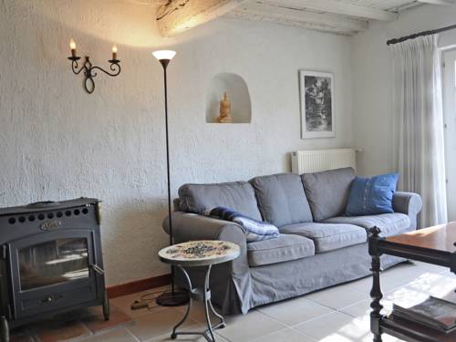 Comberouger France Promo Code Booking.com