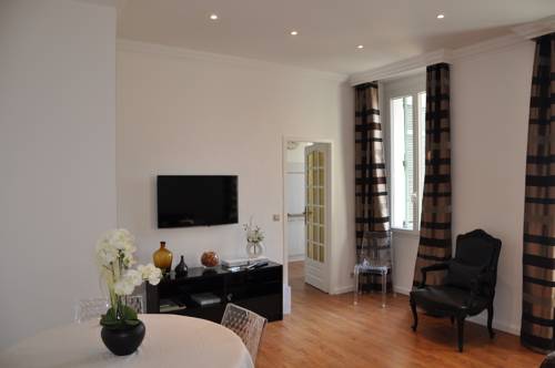 Cannes France code promo h&ocirc;tel booking.com