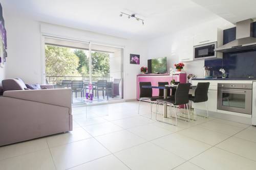 Cannes France code promo h&ocirc;tel booking.com