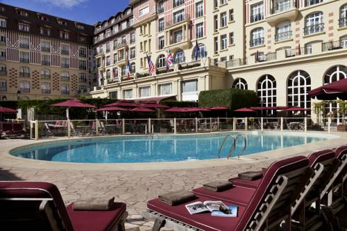 Deauville Código Promocional de Francia Booking.com