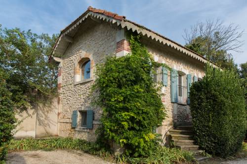 Tarascon Frankreich Promo-Code Booking.com