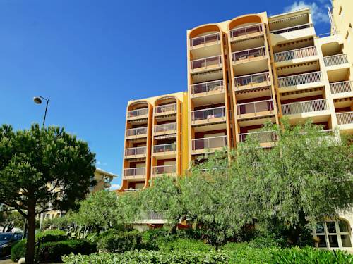 Fréjus France code promo Booking.com