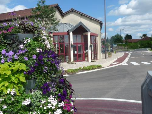Soulaines Dhuys France Promo Code Booking.com