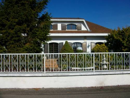 Boisset les Montrond Frankreich Promo-Code Booking.com