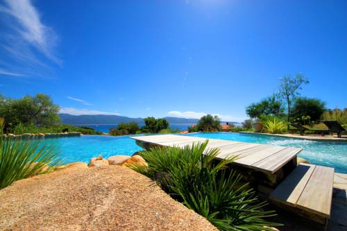 Olmeto Plage France code promo Booking.com