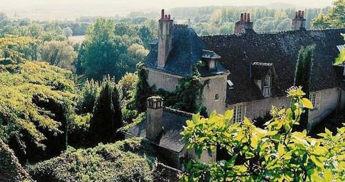 Nazellen Frankreich Promo-Code Booking.com