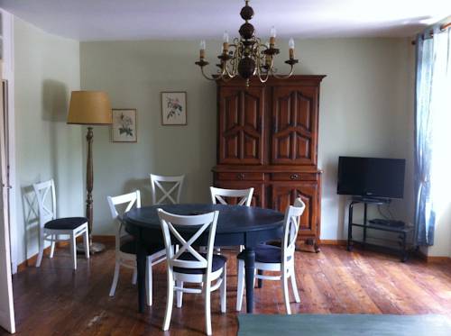 Entraygues-Sur-Truyère France Hotel