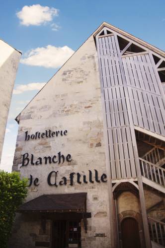 Dourdan France Hotel