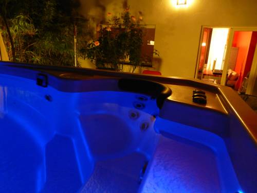 Bordeaux Frankreich Promo-Code Booking.com