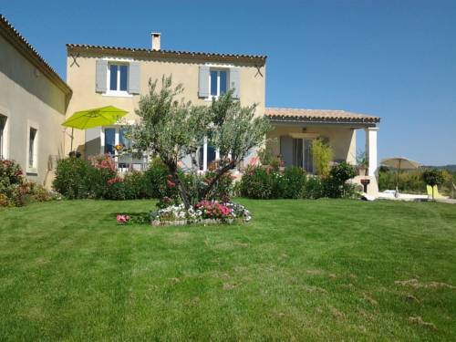 Cabrières-d'Avignon France code promo Booking.com