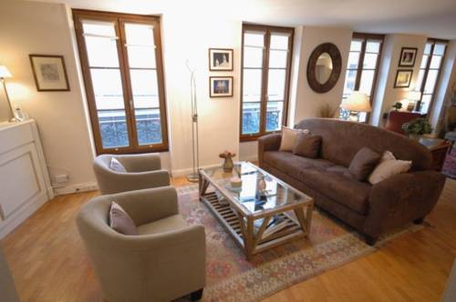 Paris France code promo h&ocirc;tel booking.com