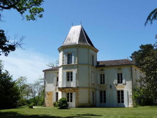 Montcaret Código Promocional de Francia Booking.com