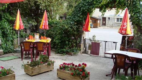 Selonnet Frankreich Promo-Code Booking.com