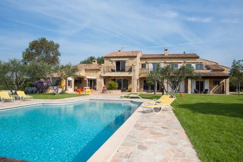 Puget Sur Argens Frankreich Promo-Code Booking.com