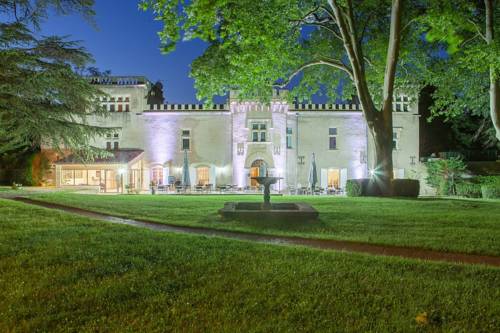 Bagnols Sur Cèze France code promo hôtel booking.com