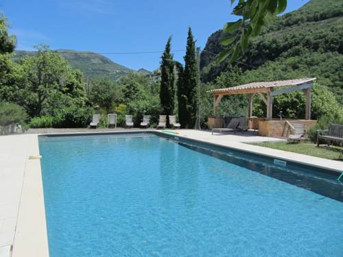 Montbrun Les Bains Frankreich Promo-Code Booking.com
