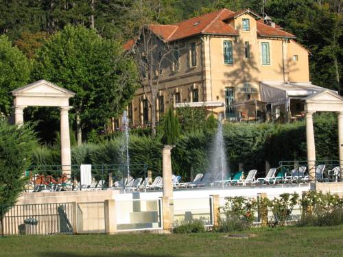Montbrun Les Bains France code promo hôtel booking.com