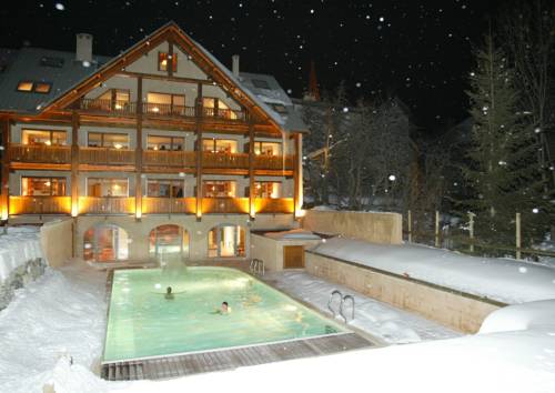Monetier Les Bains France Promo Code Booking.com