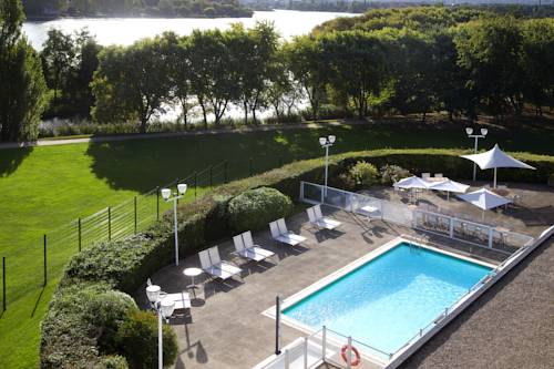 Créteil France Promo Code Booking.com