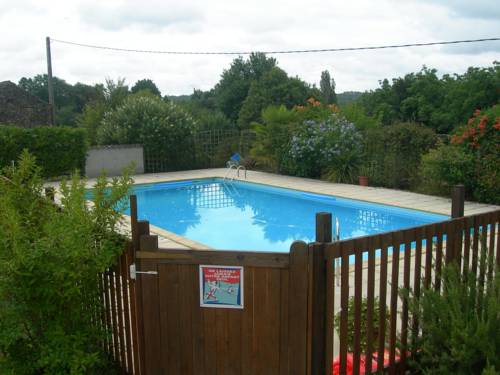 Lacapelle Biron France code promo Booking.com