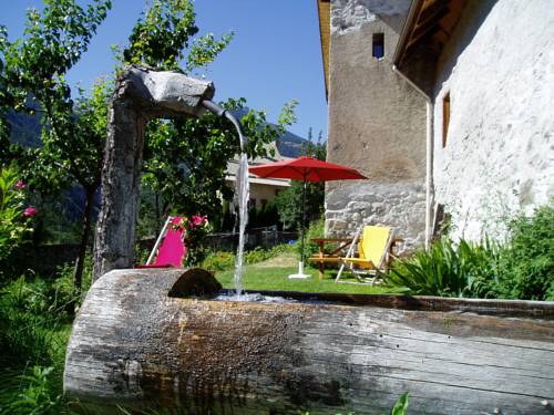 Saint-Martin-de-Queyrières Código Promocional de Francia Booking.com