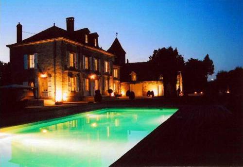 Saint-Pantaléon-De-Larche France code promo hôtel booking.com