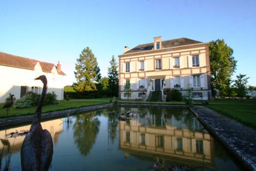 La Chaussee D'ivry Código Promocional de Francia Booking.com