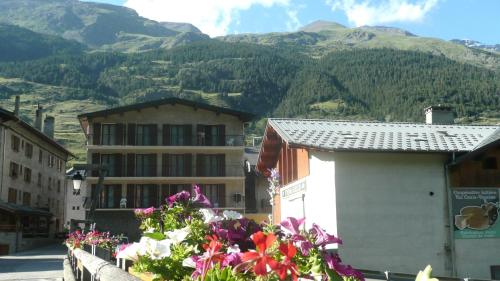 Lanslebourg-Mont-Cenis France Promo Code Agoda.com