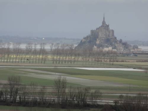 Roz-sur-Couesnon France Promo Code Booking.com