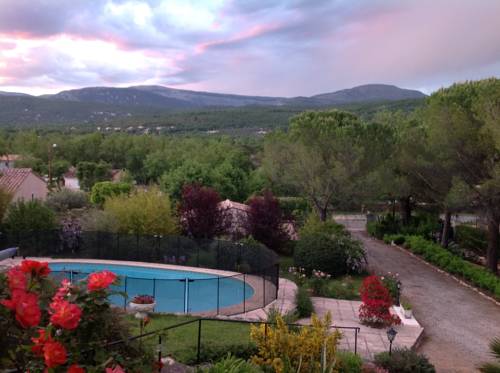 Saint-Cézaire-sur-Siagne Código Promocional de Francia Booking.com